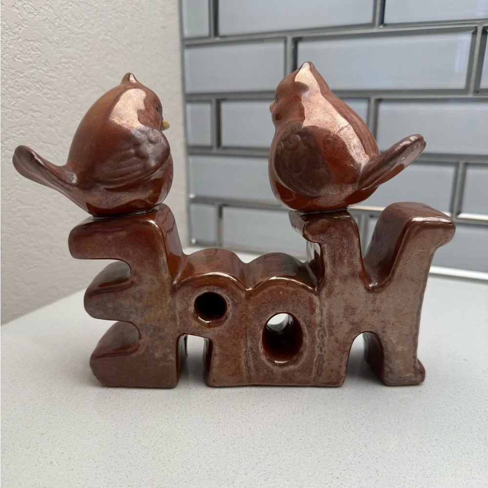 Vintage Pier 1 Glazed Ceramic Birds Figurine Hope